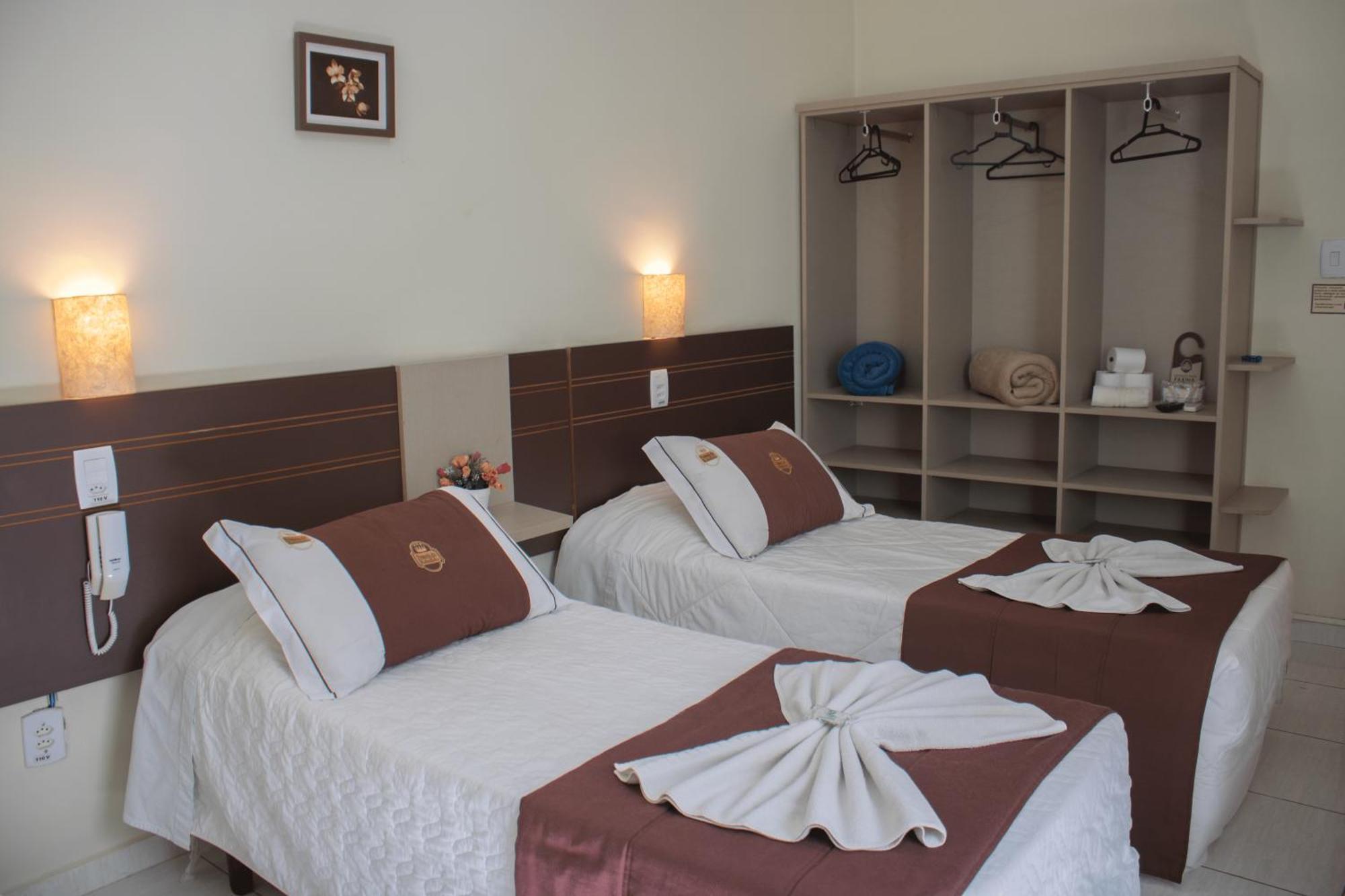 Hotel Do Reinildo I กาโชเอลา เปาลิสตา ภายนอก รูปภาพ