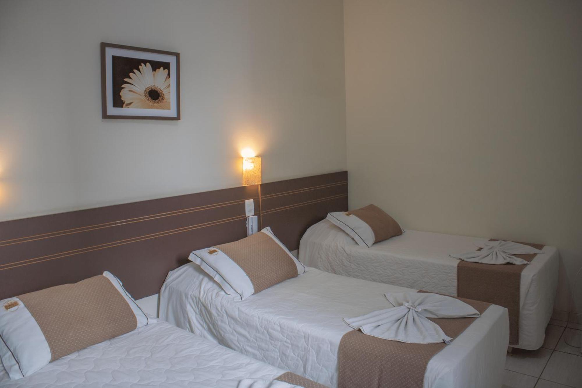 Hotel Do Reinildo I กาโชเอลา เปาลิสตา ภายนอก รูปภาพ